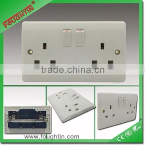 Double UK Socket With Switch White Color Plastic Plate Wall Switched Socket thumbnail-1