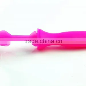 Small Plastic Cloth Lint Roller thumbnail-2