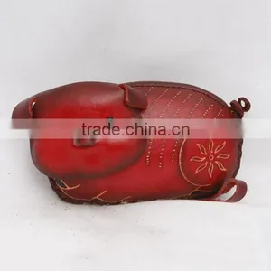 Handmade Leather Large Pig Coin Purse thumbnail-3