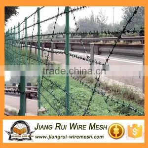 Heavy Duty Barbed Wire Mesh thumbnail-6