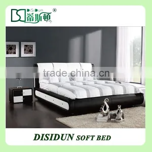 White Leather California King Bed DS-869 thumbnail-1