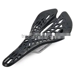 YAFEE - 1011 2 Mountain Road BIKE MTB BMX Plastic Bicycle Saddle Racing Hollow Seat Cycling Parts Bike Seat Cushion thumbnail-2