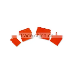 Plastic Scraper thumbnail-1