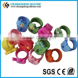 Customized Production Wholesale Price Cute Animal Silicone Bracelet thumbnail-6