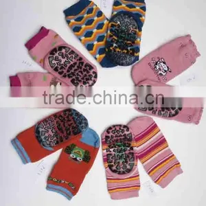 Adult Anti Slip Sock With Acrylic thumbnail-4
