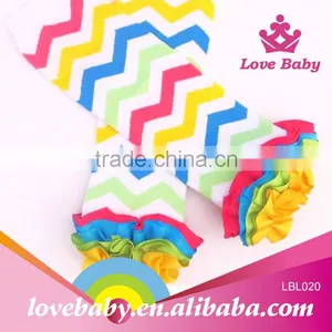 Hot Sale Rainbow Zigzag Design Chevron Ruffled Baby Leg Warmers With Ruffle thumbnail-1
