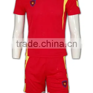 Customize Short Sleeve Red Colour Football Uniform With Pants thumbnail-2