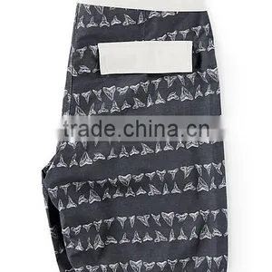 2015 Hot Sale Sublimation Printing Stretch Compression Shorts Design for Men thumbnail-4