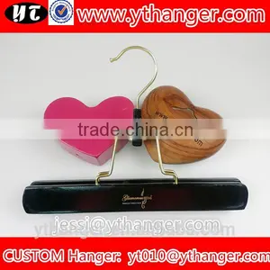 YY0456 Custom Brand Logo Hair Extension Hanger Wigs Wooden Hanger Quality Choice thumbnail-5