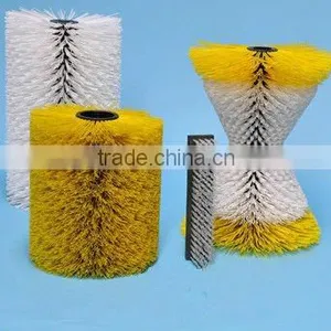 Cattle Body Massage Brush thumbnail-1