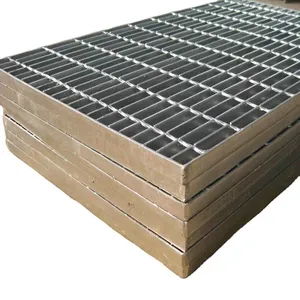 Custom-made Industrial Steel Floor Gratings for Roads and Bridges, Hot-dip Galvanized Steel Gratings, and Stainless Steel Gratings. thumbnail-2