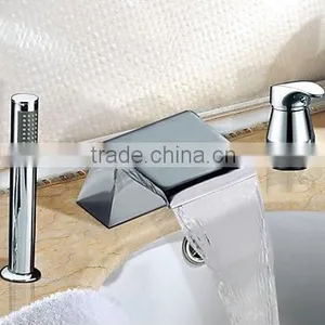 2015 New Product 3 Holes Bathtub Waterfall Faucet thumbnail-1