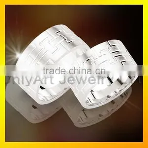 Fashion Jewelry Stainless Steel Custom Rings Wedding Couple Rings thumbnail-3