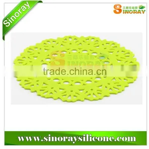 FEA/LFGB Flower Shape Silicone Foldable Trivet thumbnail-1