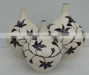 Ceramic Vase thumbnail-1