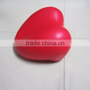 Heart Shaped Bath Pillow With Suction Cup thumbnail-2