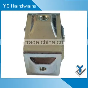 Galvanized Metal Stamping Fence Corner Bracket thumbnail-2