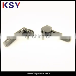 Hot Sell Key Locking Zipper Sliders for Bags thumbnail-2