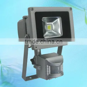 PIR Motion Sensor LED Floodlight 10W thumbnail-2