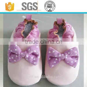 Girl Boy Kids Pink Sheep Leather Bowknot Design Baby Soft Shoes thumbnail-1