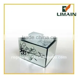 Glass Jewelry Box thumbnail-1