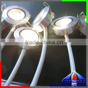 Mini DC12V 3W Ceiling LED Puck Light thumbnail-4