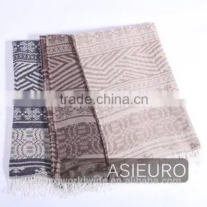 Fashion Jacquard Snowflake Scarf With Fringes, BSCI AND SEDEX thumbnail-2