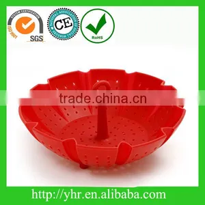 Silicone Vegetable Steamer thumbnail-1
