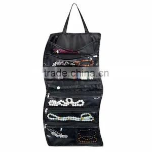 2016 Promotional Wholesale Traving Hanging PU Luxury Jewelry Bag Customized thumbnail-3