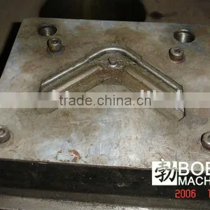 Duct Corner Punching Machine thumbnail-1