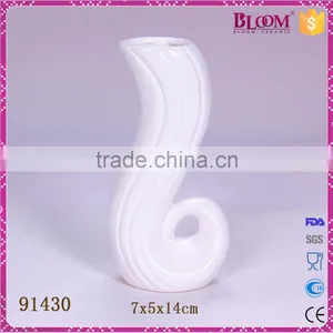 White Ceramic Craft Decoration Flower Vase Stand thumbnail-1