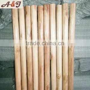 Varnished Wooden Stick for Broom and Brush thumbnail-3