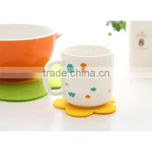 Non-woven Flowers Cup Mat Nonwoven Fabric Coasters for Home Decoration thumbnail-2