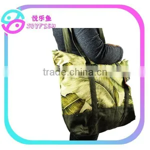 2016 Spring & Summer Tote Bag thumbnail-2