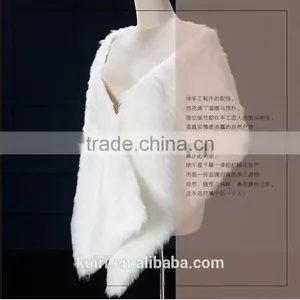 Best Deal New Fashion White Colour Trendy Bride Wedding Dress Faux Fur Shawl Wedding Shawl Streamer Gift thumbnail-3