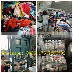2017 Large Amount Used Clothing/baled Used Clothing,used Clothes in Bales With Different Logo thumbnail-1