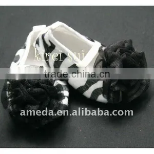 Baby Girl Zebra Crib Shoes With Black Rosettes 1603 thumbnail-1