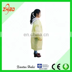 Hospital Consumables Cheap Wholesale Disposable Lab Coats thumbnail-4