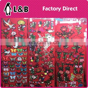 2017 Hot Selling Embroidery Flower Patch Custom Garment Patch thumbnail-3