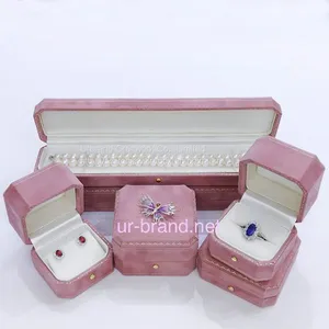Romantic Pink Foldable Cardboard Jewelry Gift/ Necklace/ Ring/ Bracelet Packaging Gift Box for Women&Girls thumbnail-1