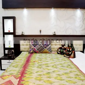 Indian Bedding Ralli Vintage Gudari Ethnic Bed Cover Bohemian Flower Designer Kantha Tapestery thumbnail-1