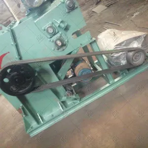 Good Price Wood Hammer Mill Wood Shredder Wooden Blocks Carton Crusher thumbnail-5