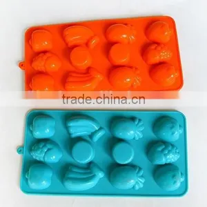 YangJiang Factory Manufacture Food Grade Different Shape Silicone Chocolate Mold thumbnail-3
