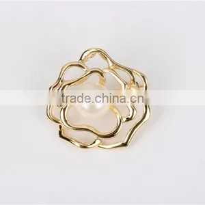 Fashion River Born Pearl Flower Designs Brass Brooch Women Jewerly Set Wholesale thumbnail-3