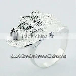 925 Sterling Silver Sublime Silver Plated Leaf Designer Ring thumbnail-1