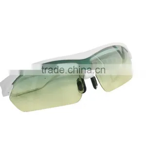2016 Top 10 Fashion Couple Sunglasses Manufacturer China thumbnail-3