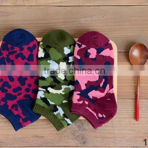 High Quality Thick Custom Colorful Camo Women's Camo Ankle Socks thumbnail-4