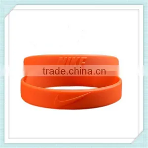 Cheap Silicone Sport Bracelet, Custom Fashion Sport Wristband thumbnail-1
