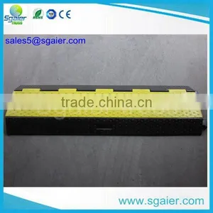 Traffic Rubber Ramp Safety Speed Hump With High Quality thumbnail-4