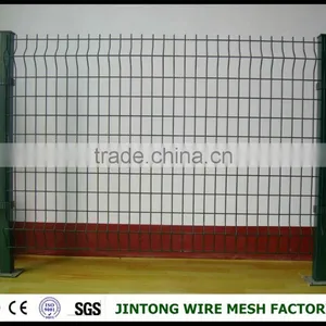 High Qulity Curved Welded Wire Mesh Iron Fence for Garden thumbnail-4